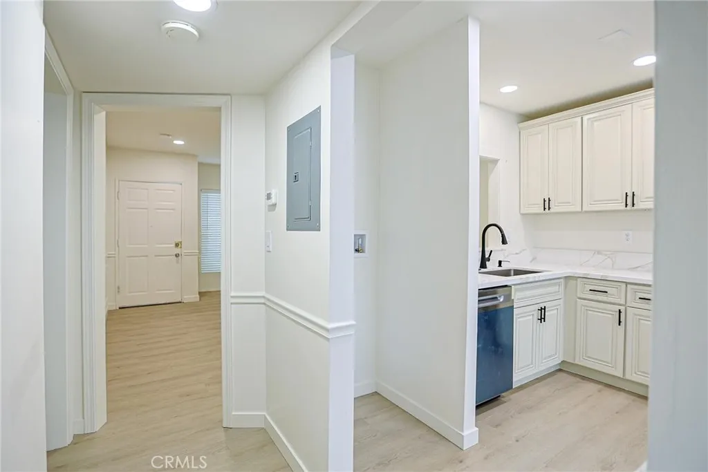 4109 W 5th F2, Santa Ana, California 92703 home-pic-28