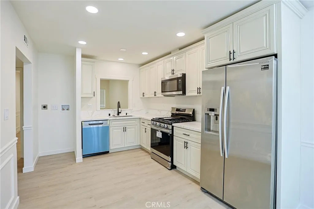 4109 W 5th F2, Santa Ana, California 92703 home-pic-15