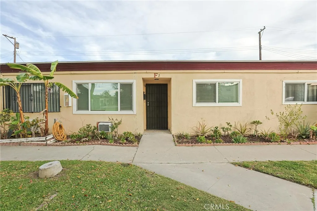 4109 W 5th F2, Santa Ana, California 92703 home-pic-3