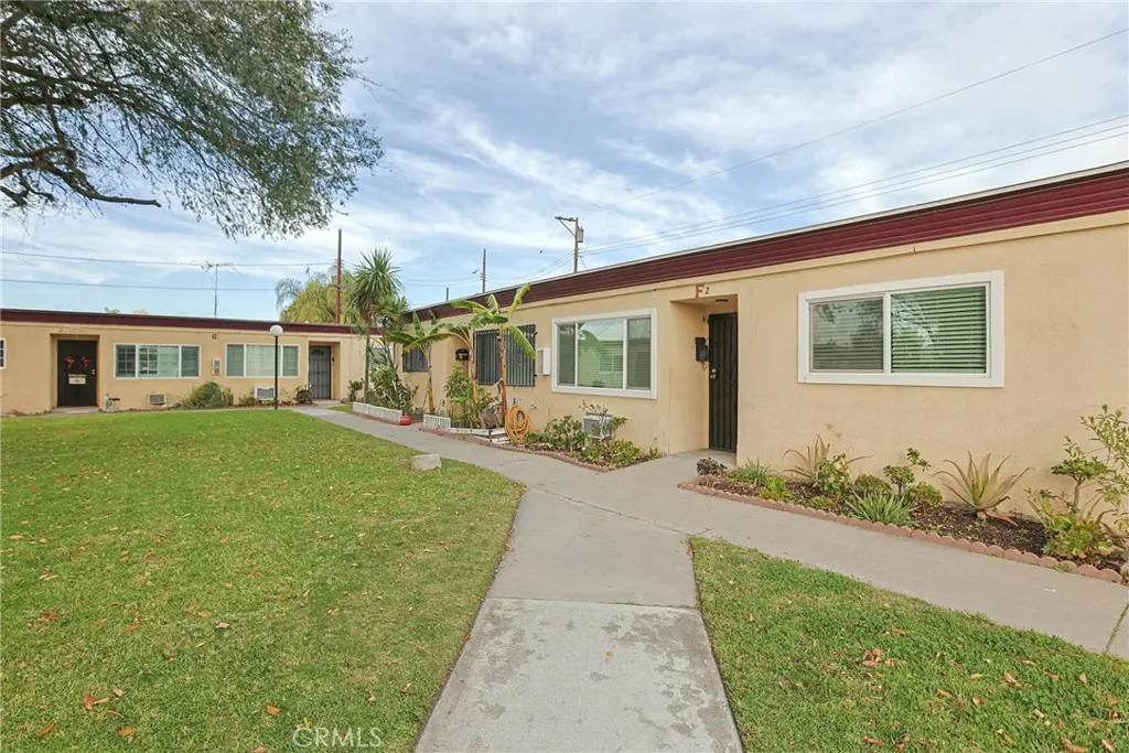 4109 W 5th F2, Santa Ana, California 92703 home-pic-1