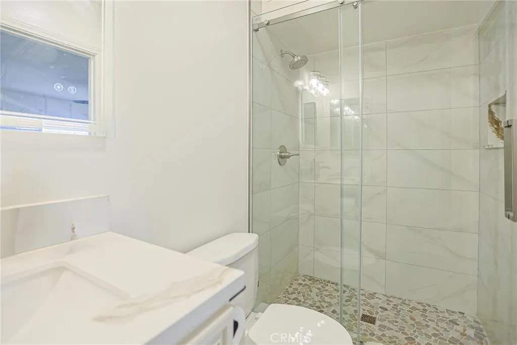 4109 W 5th F2, Santa Ana, California 92703 home-pic-26