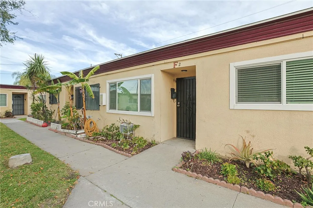 4109 W 5th F2, Santa Ana, California 92703 home-pic-2
