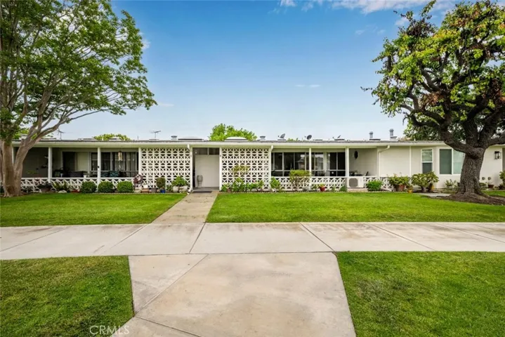 13740 El Dorado Drive 26h, Seal Beach, California 90740