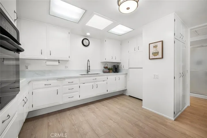 13740 El Dorado Drive 26h, Seal Beach, California 90740