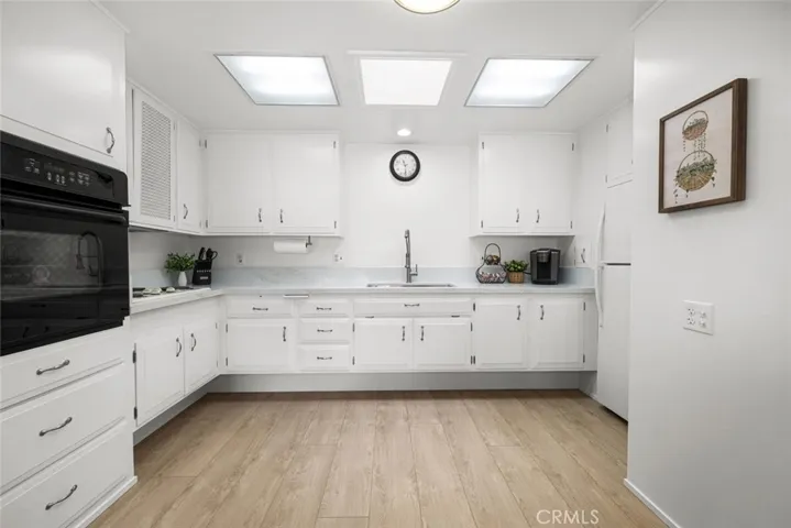 13740 El Dorado Drive 26h, Seal Beach, California 90740
