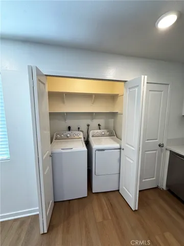Washer/Dryer Included