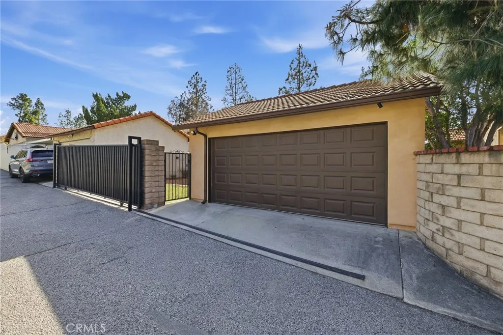 15919 Joseph Court, Rancho Cascades, California 91342 home-pic-30