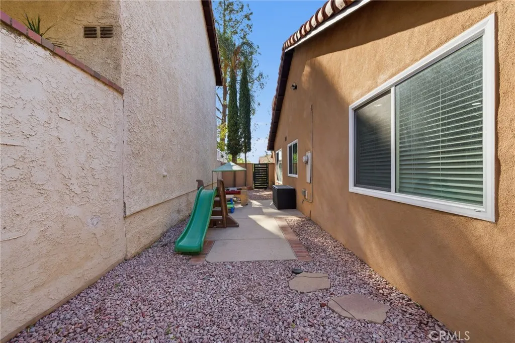 15919 Joseph Court, Rancho Cascades, California 91342 home-pic-43
