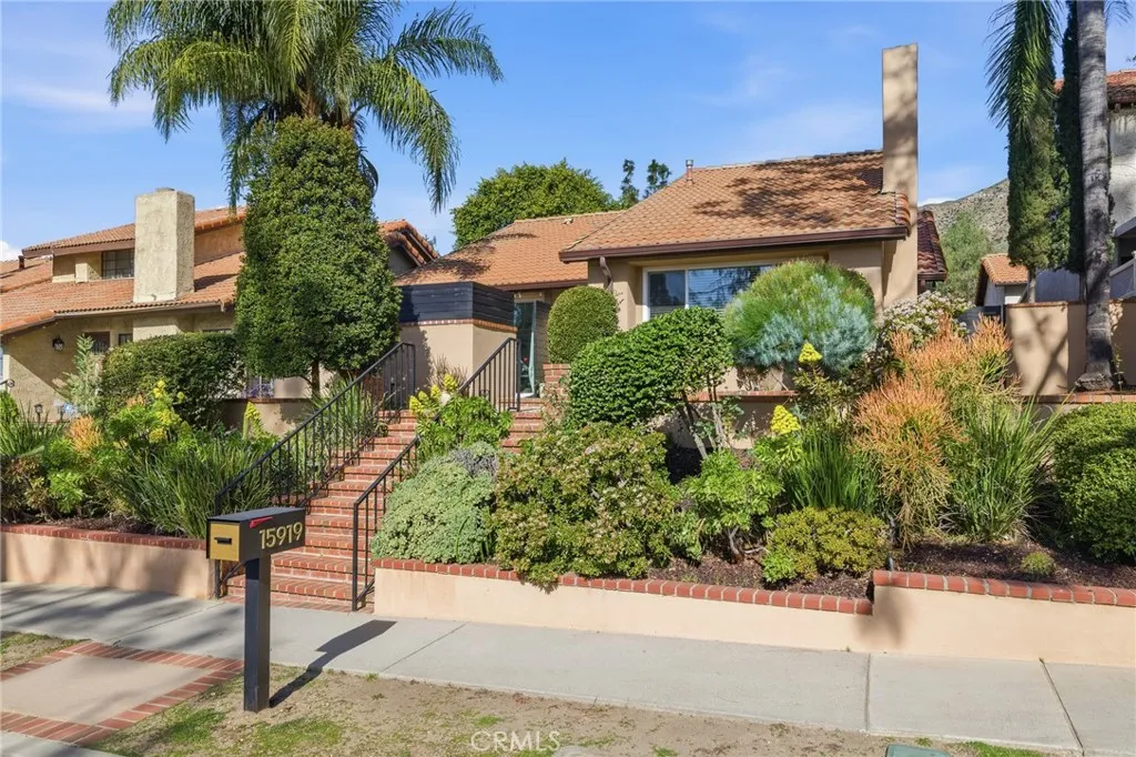 15919 Joseph Court, Rancho Cascades, California 91342 home-pic-44