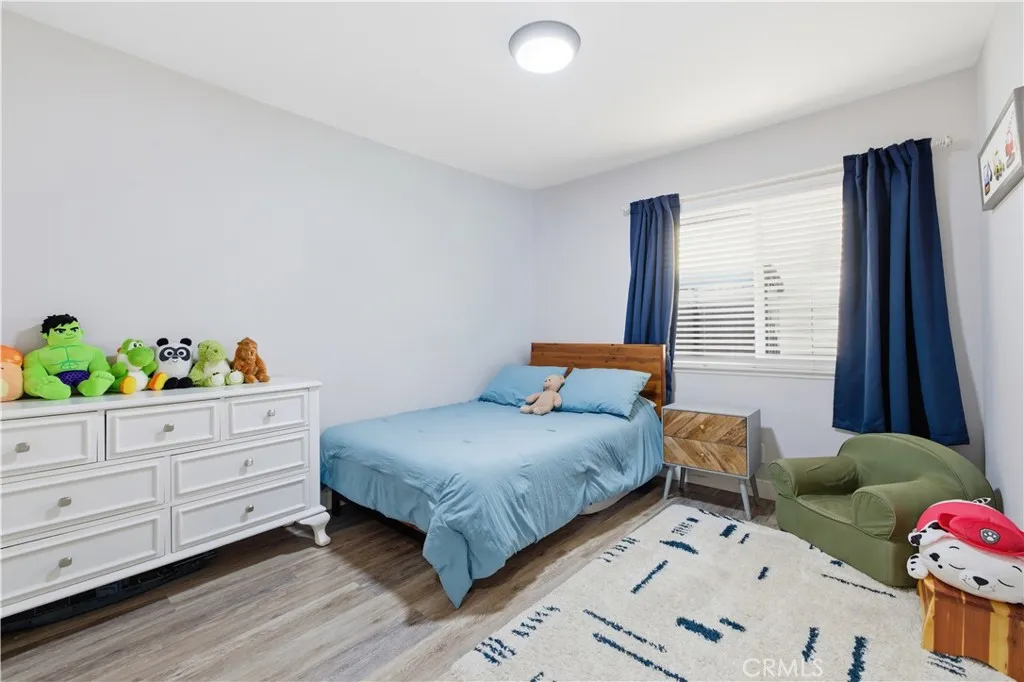 15919 Joseph Court, Rancho Cascades, California 91342 home-pic-24