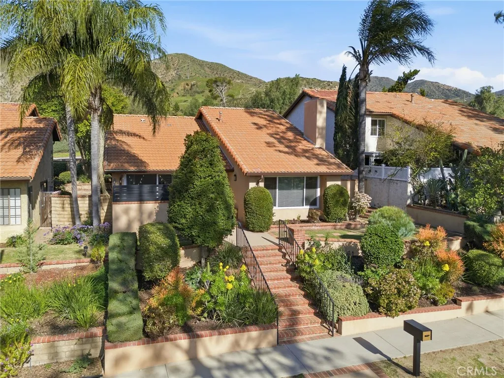 15919 Joseph Court, Rancho Cascades, California 91342 home-pic-40