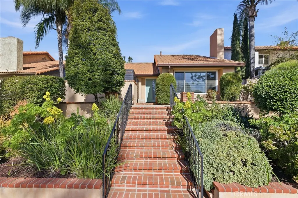 15919 Joseph Court, Rancho Cascades, California 91342 home-pic-38