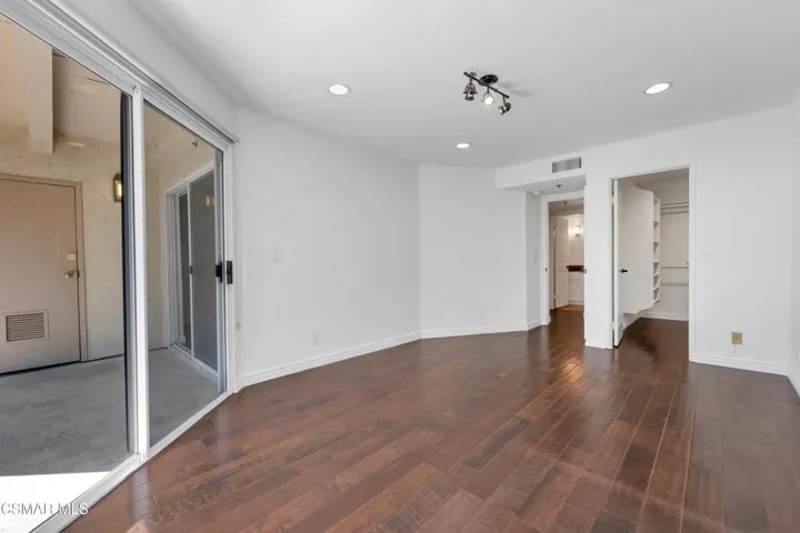 5744 Oak Bend Ln Unit 108- HsHProd-19