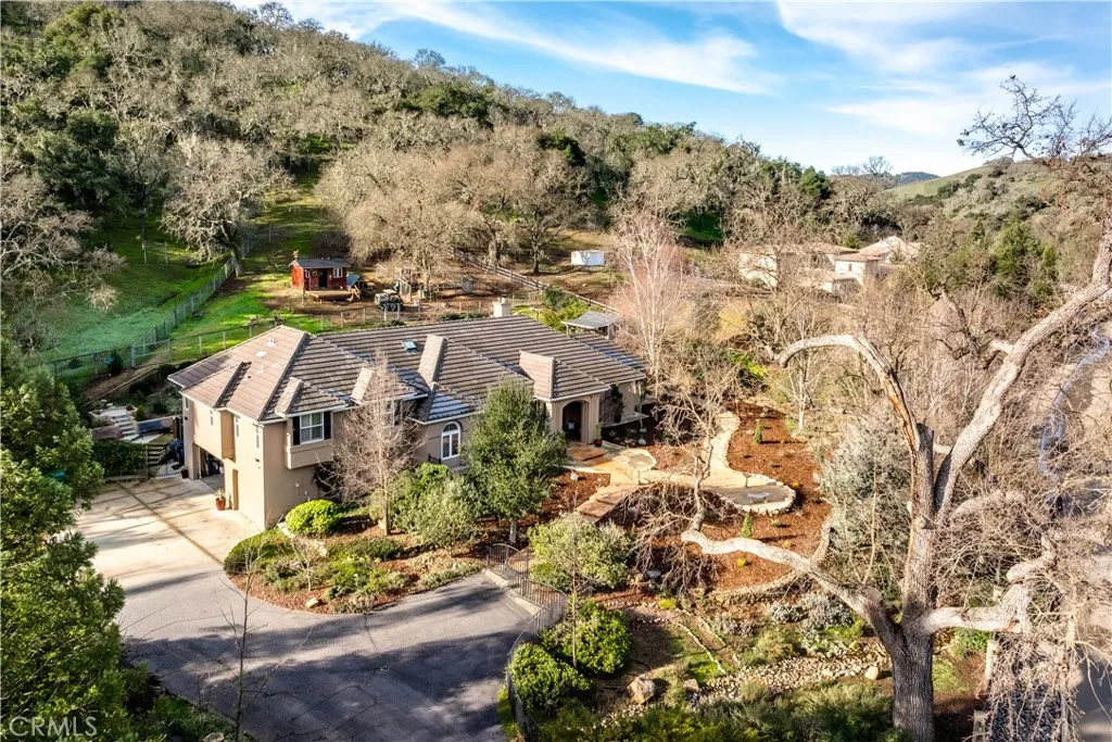 6400 Nw San Gabriel Rd., Atascadero, California 93422 home-pic-1