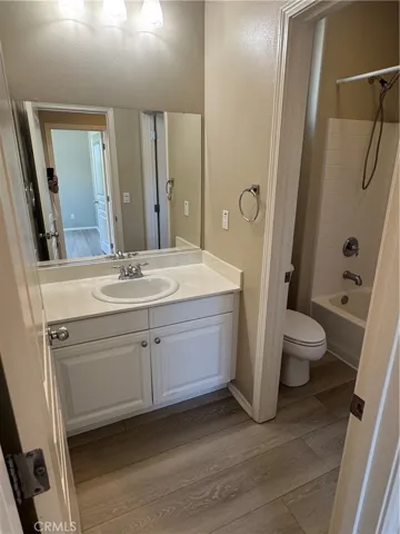 3591 Sacramento Drive 25, San Luis Obispo, California 93401