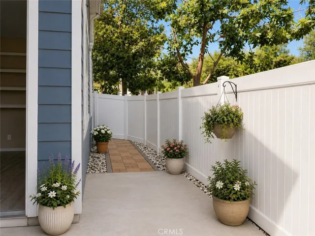 3591 Sacramento Drive 25, San Luis Obispo, California 93401