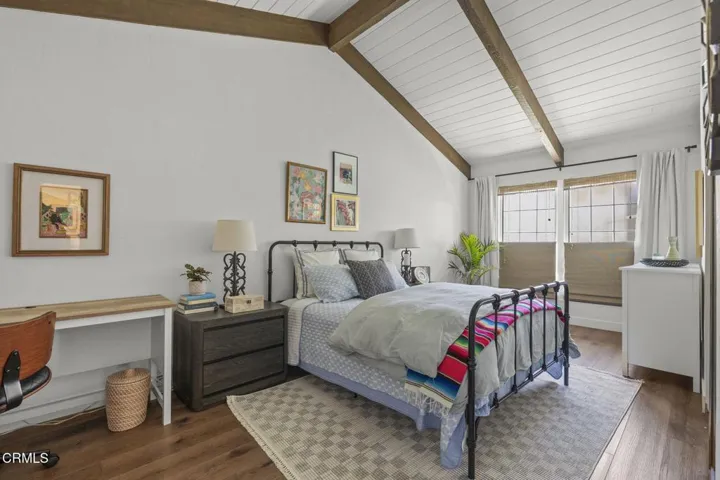 22-web-or-mls-UpmarketMedia-1932Jam-27