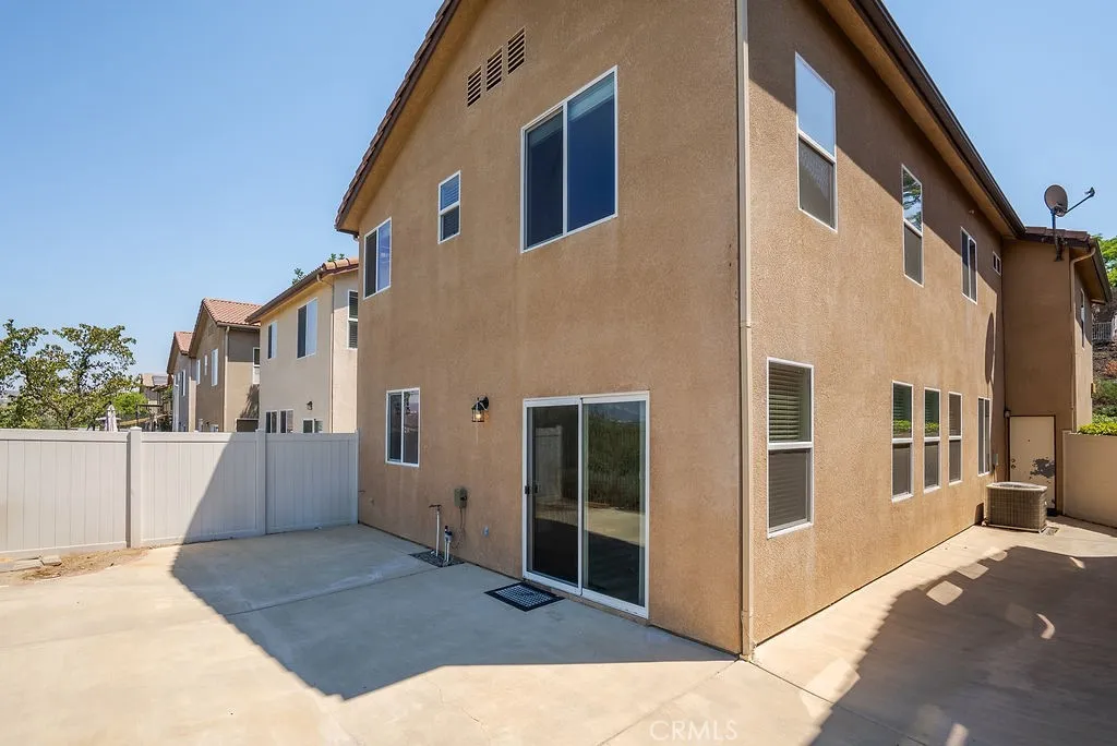 27635 Sienna Ridge, Canyon Country, California 91351 home-pic-30