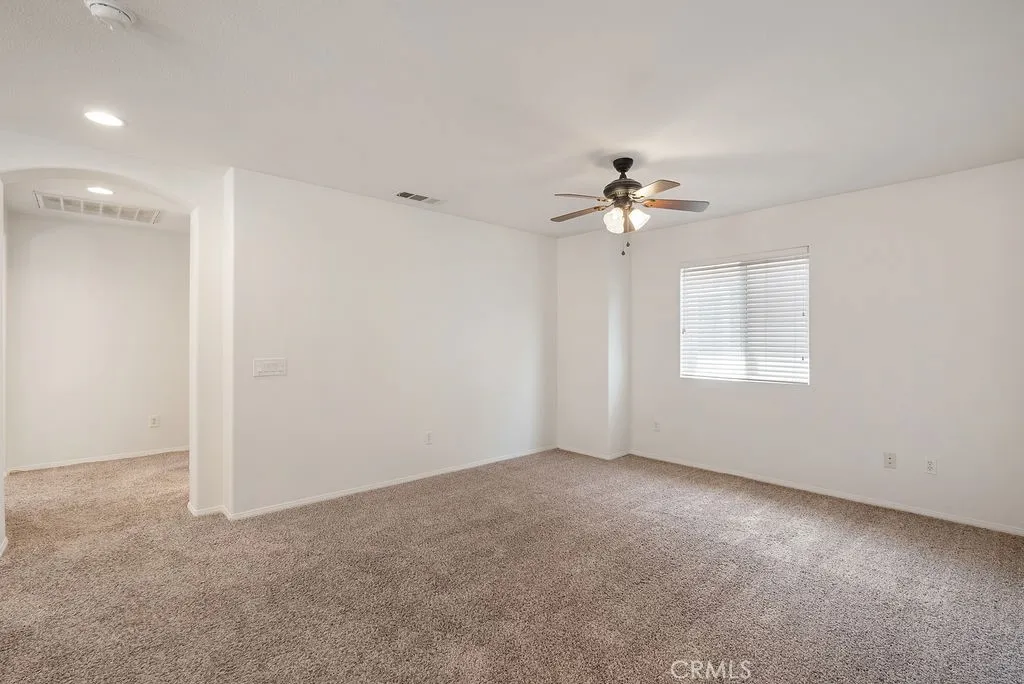 27635 Sienna Ridge, Canyon Country, California 91351 home-pic-14