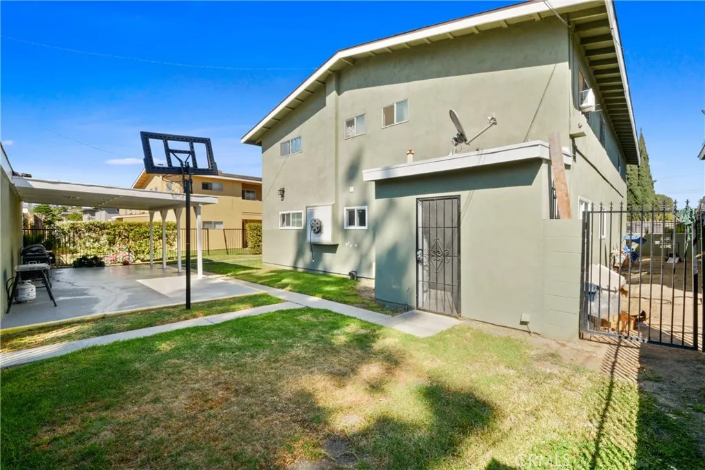 1301 Burwood, La Habra, California 90631 home-pic-7