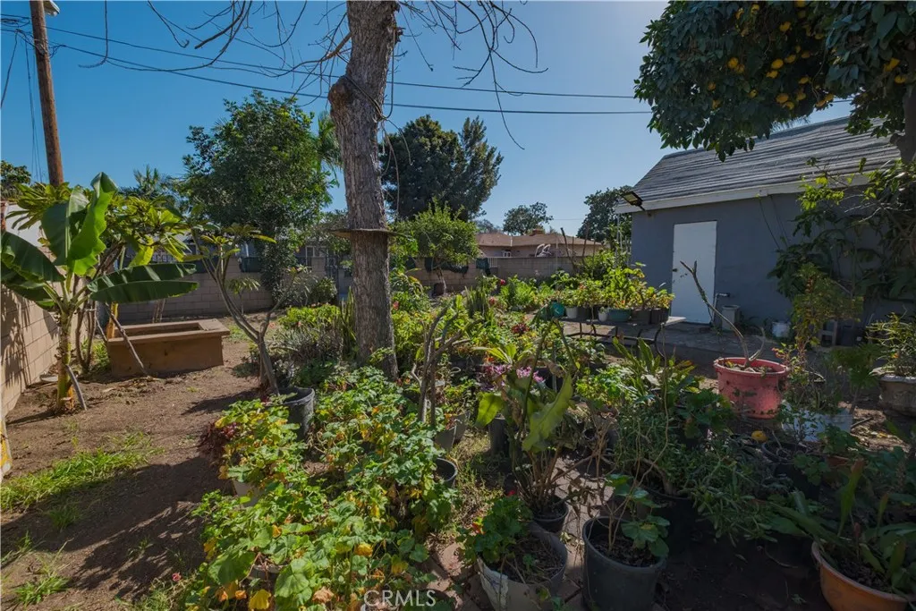4660 Paramount Blvd, Pico Rivera, California 90660 home-pic-24