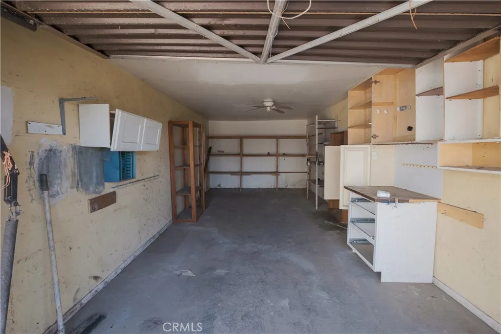 4660 Paramount Blvd, Pico Rivera, California 90660 home-pic-19
