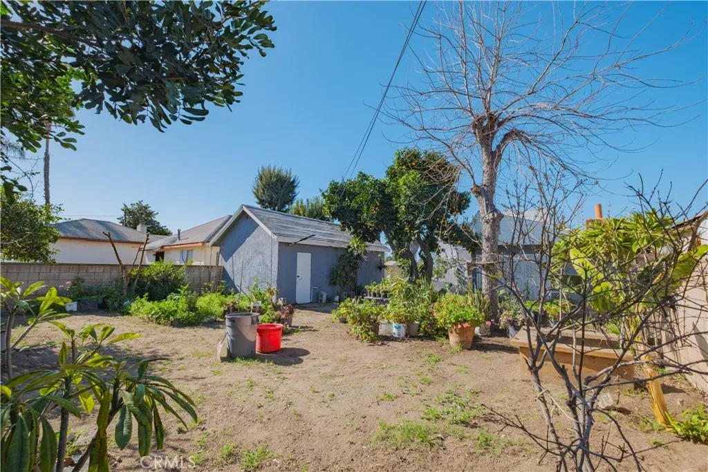 4660 Paramount Blvd, Pico Rivera, California 90660 home-pic-23