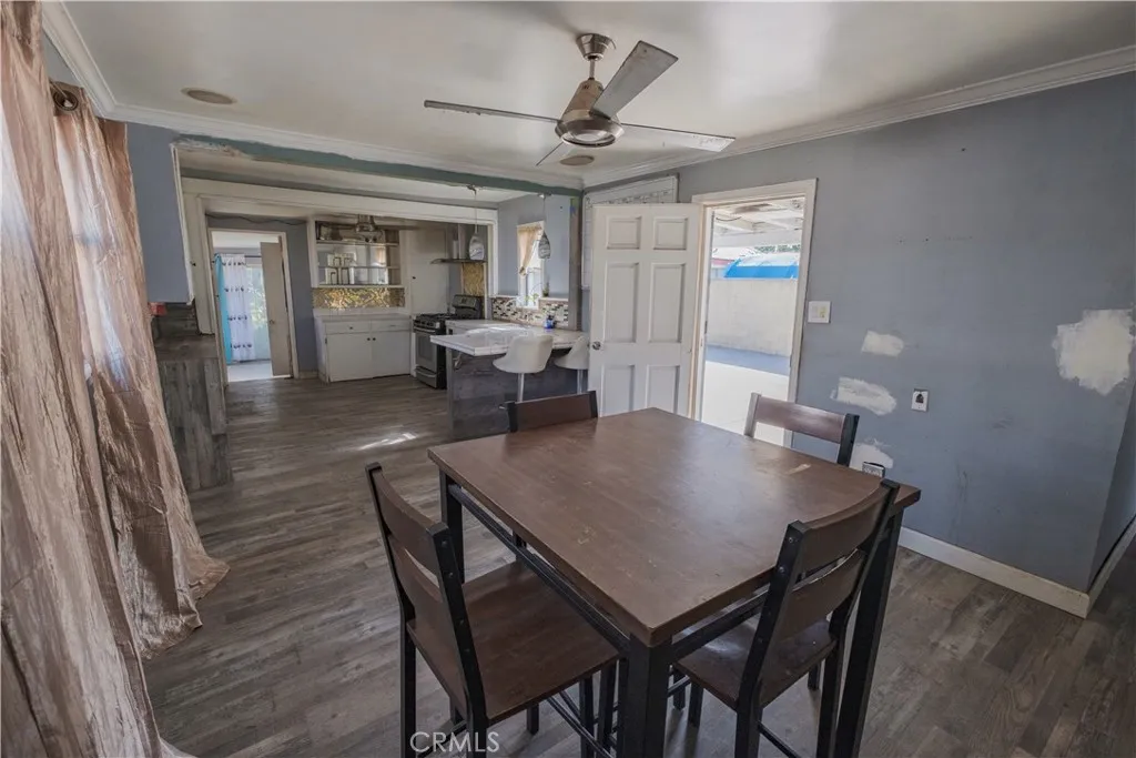 4660 Paramount Blvd, Pico Rivera, California 90660 home-pic-11