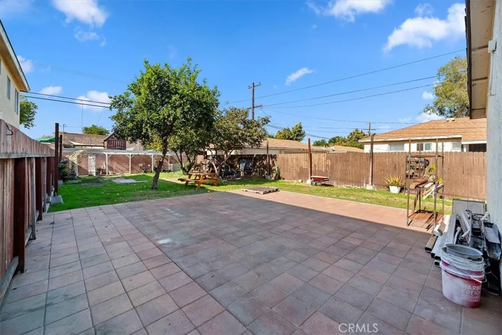 10779 Barlow, Lynwood, California 90262 home-pic-33