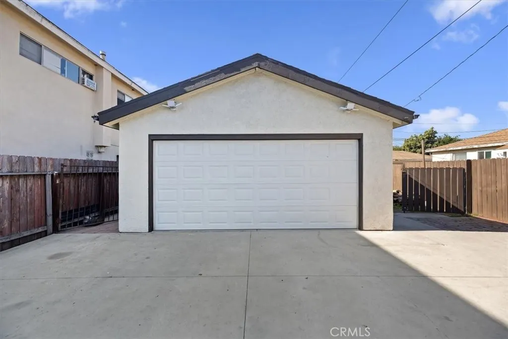 10779 Barlow, Lynwood, California 90262 home-pic-30