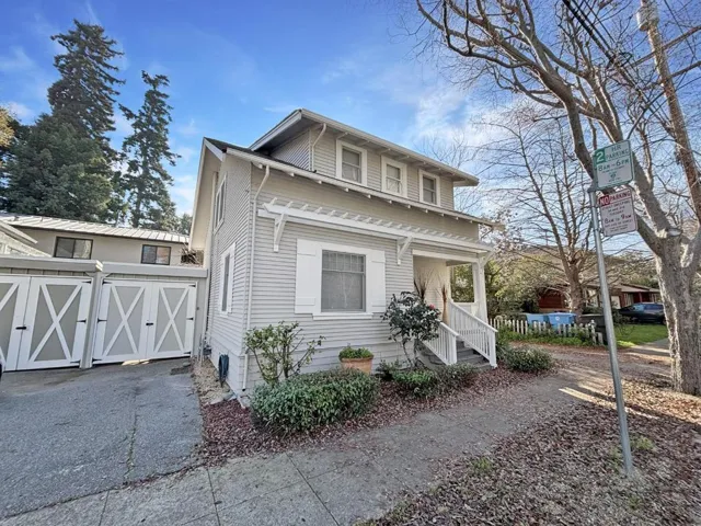 262 Hawthorne Avenue, Palo Alto, California 94301