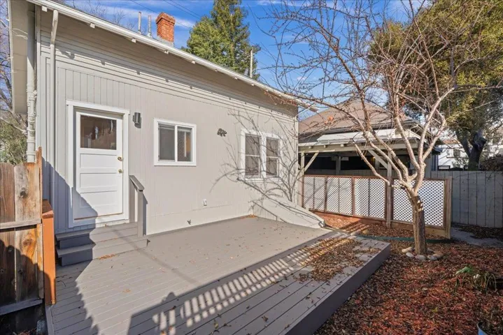 262 Hawthorne Avenue, Palo Alto, California 94301