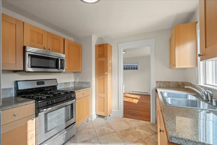262 Hawthorne Avenue, Palo Alto, California 94301