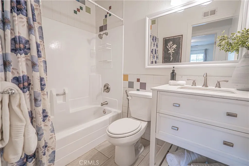 22612 Pamplico Dr, Saugus, California 91350 home-pic-26