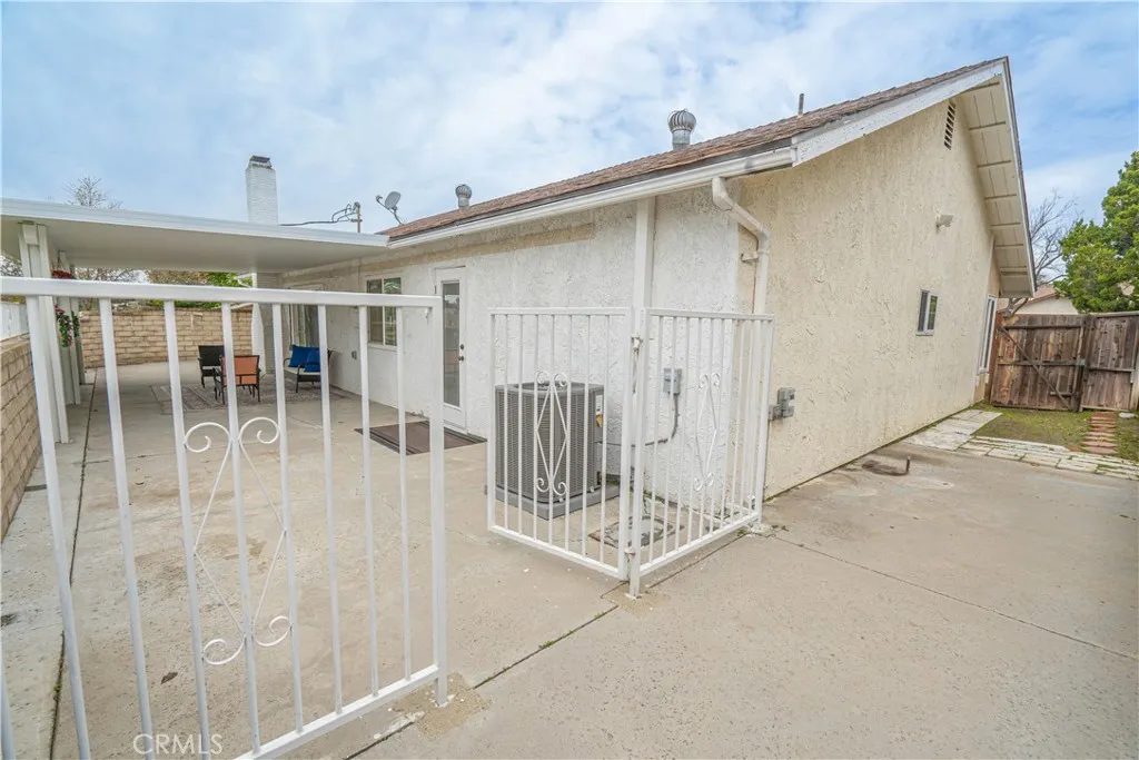 22612 Pamplico Dr, Saugus, California 91350 home-pic-42