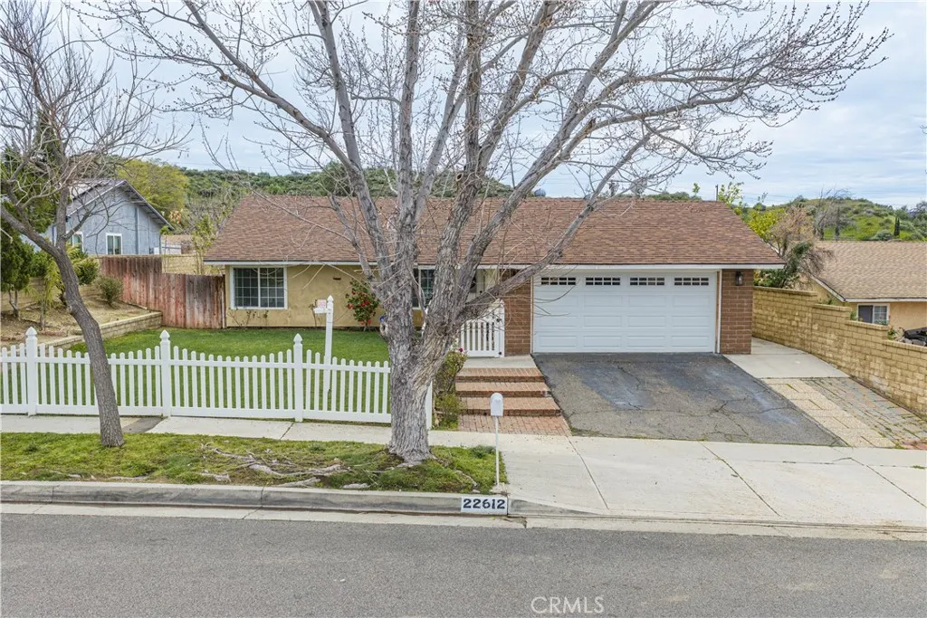 22612 Pamplico Dr, Saugus, California 91350 home-pic-2