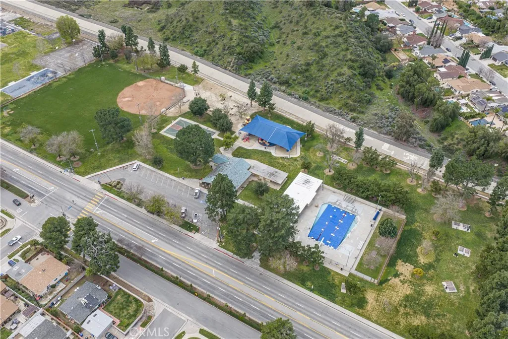 22612 Pamplico Dr, Saugus, California 91350 home-pic-47