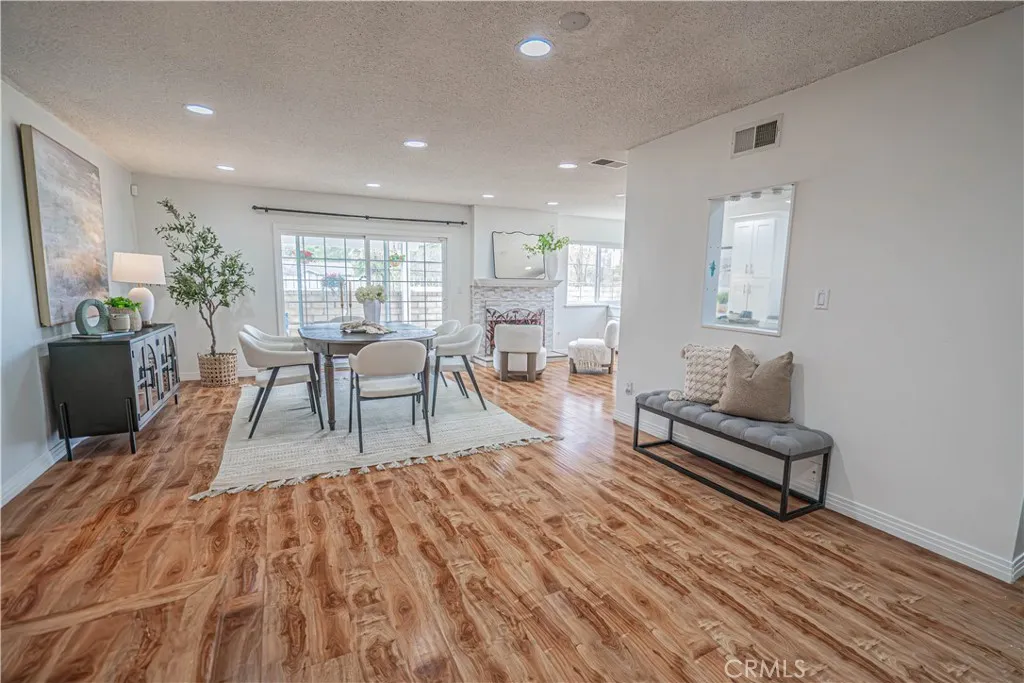 22612 Pamplico Dr, Saugus, California 91350 home-pic-11
