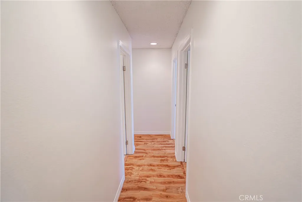 22612 Pamplico Dr, Saugus, California 91350 home-pic-27