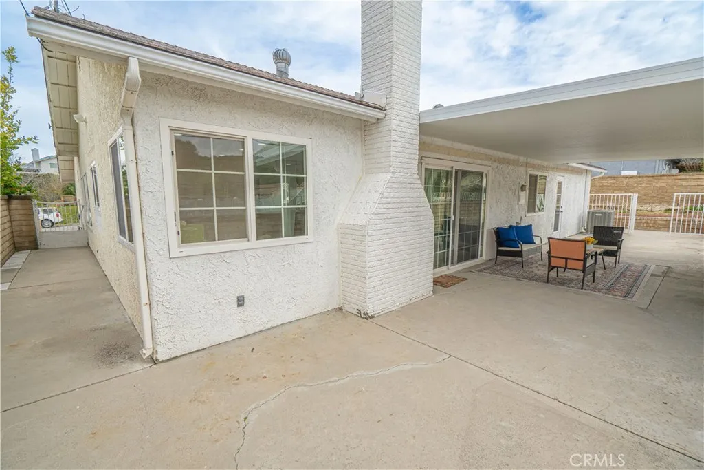22612 Pamplico Dr, Saugus, California 91350 home-pic-37