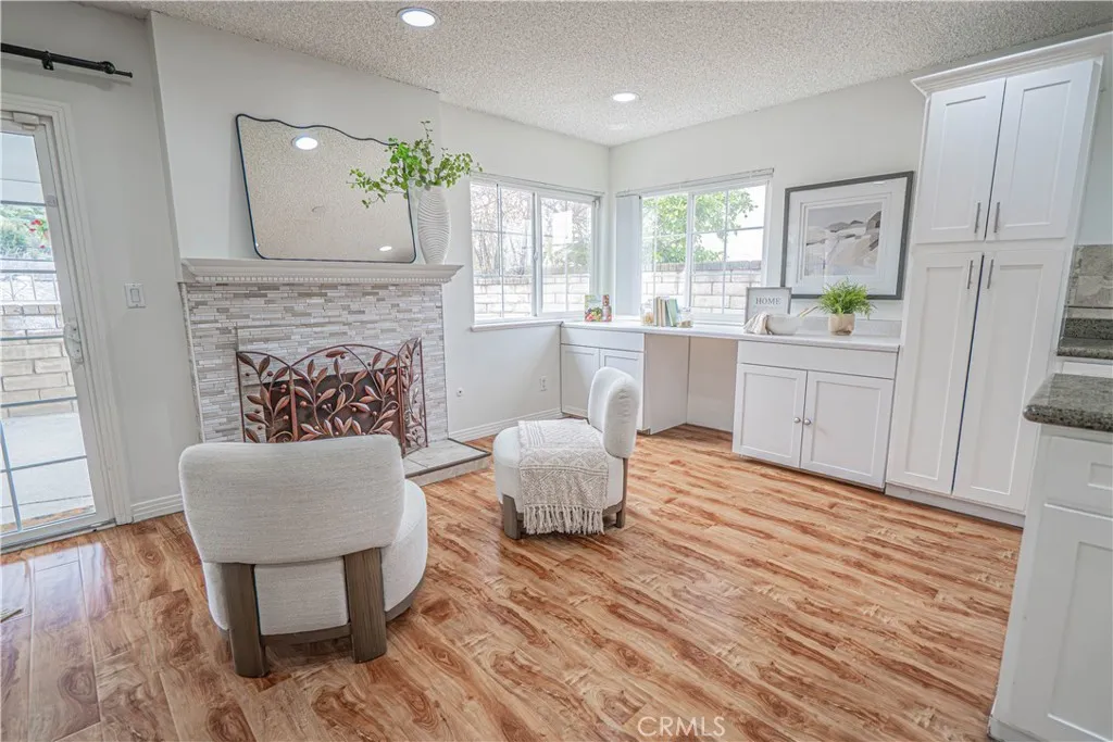 22612 Pamplico Dr, Saugus, California 91350 home-pic-12