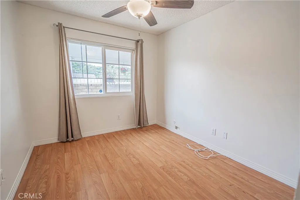 22612 Pamplico Dr, Saugus, California 91350 home-pic-28