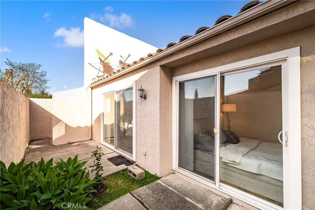 8641 Buena Tierra, Buena Park, California 90621 home-pic-18