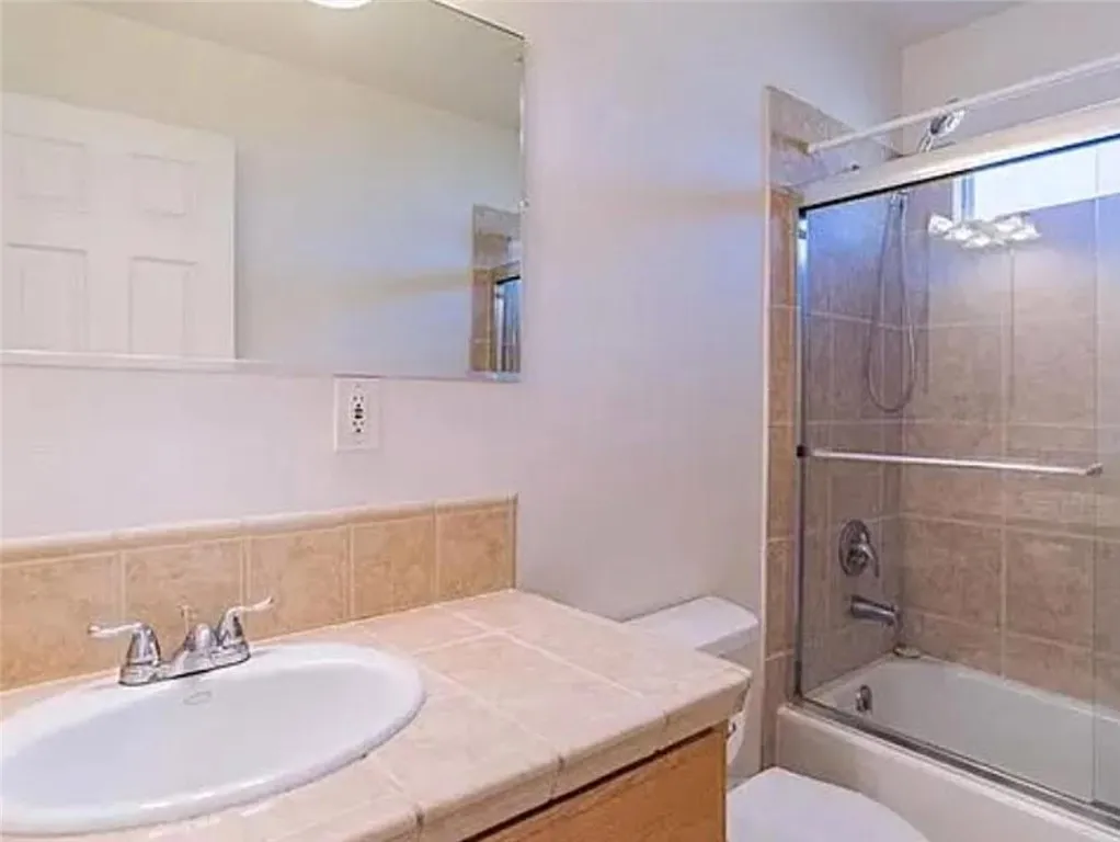 4449 Clausen, Le Grand, California 95333 home-pic-13