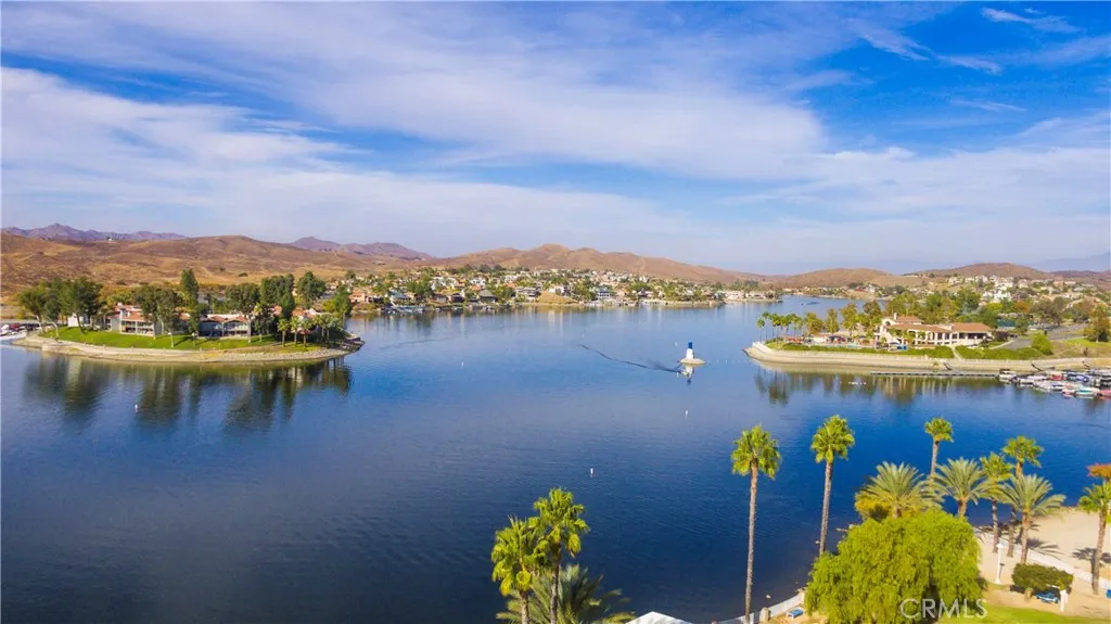 28970 Vacation, Canyon Lake, California 92587 home-pic-32