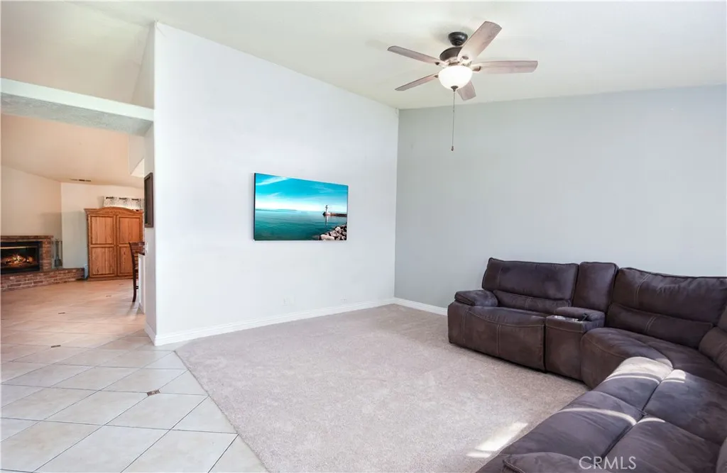 28970 Vacation, Canyon Lake, California 92587 home-pic-7