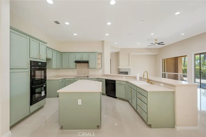 78725 Golden Reed, Palm Desert, California 92211