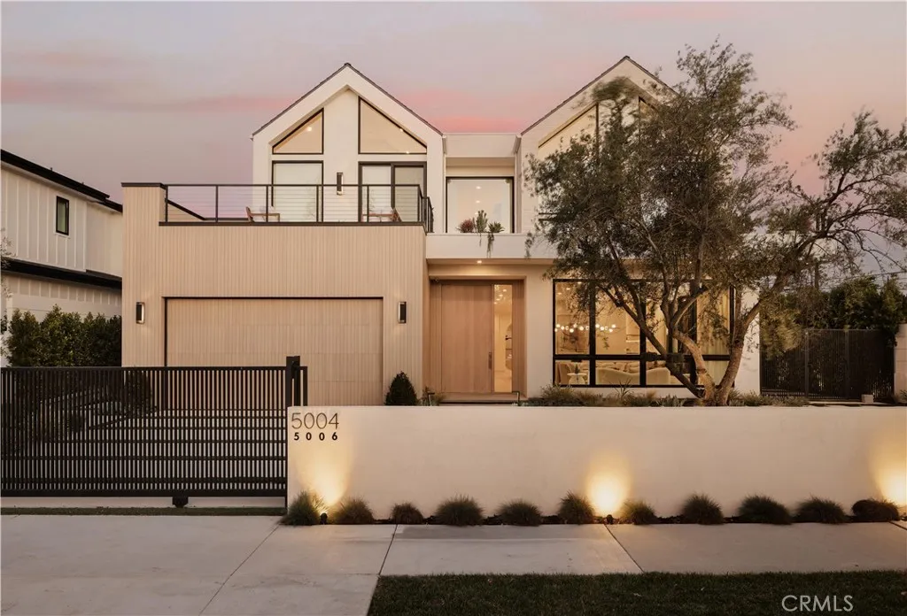 5004 Enfield, Encino, California 91316 home-pic-1