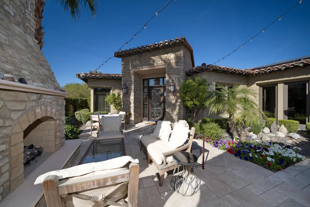42749 Via Prato, Indian Wells, California 92210 home-pic-5