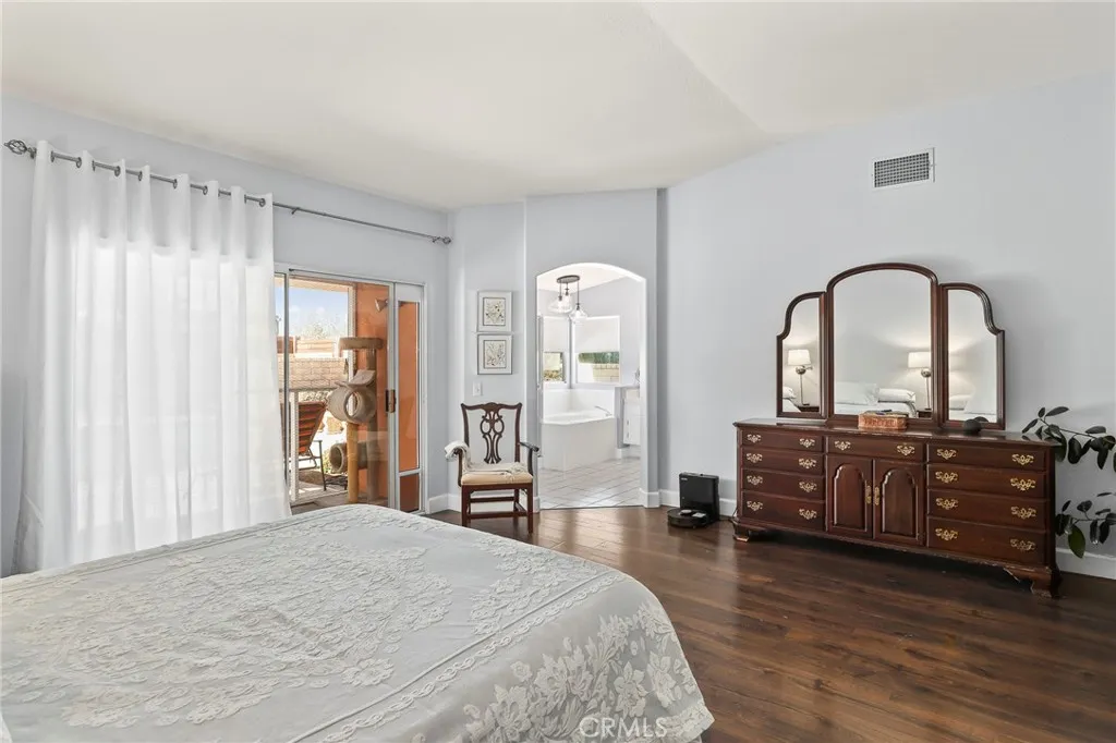 42323 Grandeur Way, Lancaster, California 93536 home-pic-18